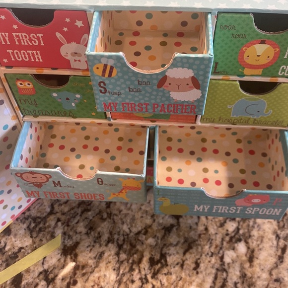 My First Keepsake Box - Picture 4 of 6